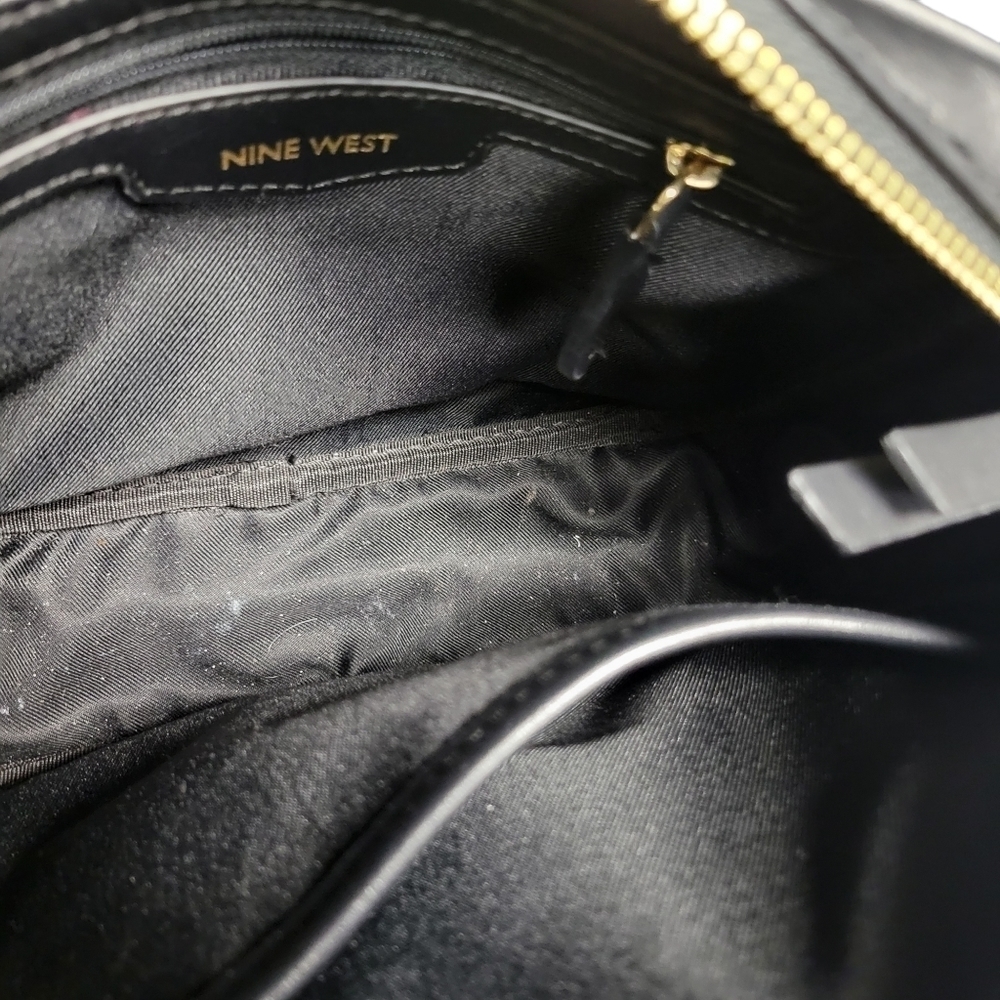 WOMEN'S Nine West Crossbody Bag - Picture 13 of 16